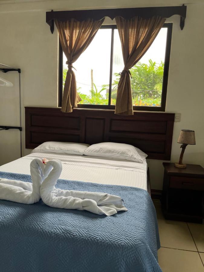 La Pina, Rio Celeste Aparthotel Ngoại thất bức ảnh